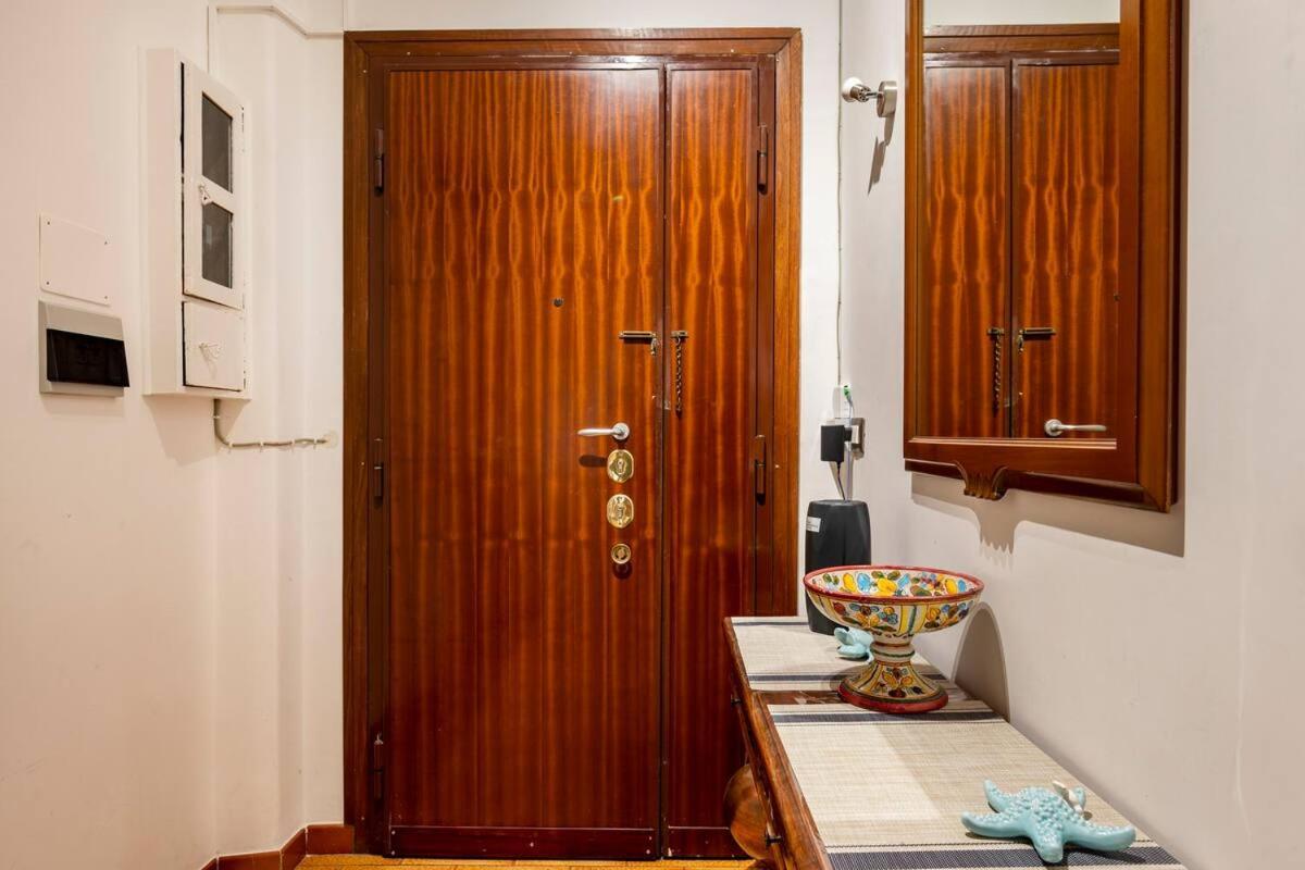 44oz With Terrace In Monteverde Apartamento Roma